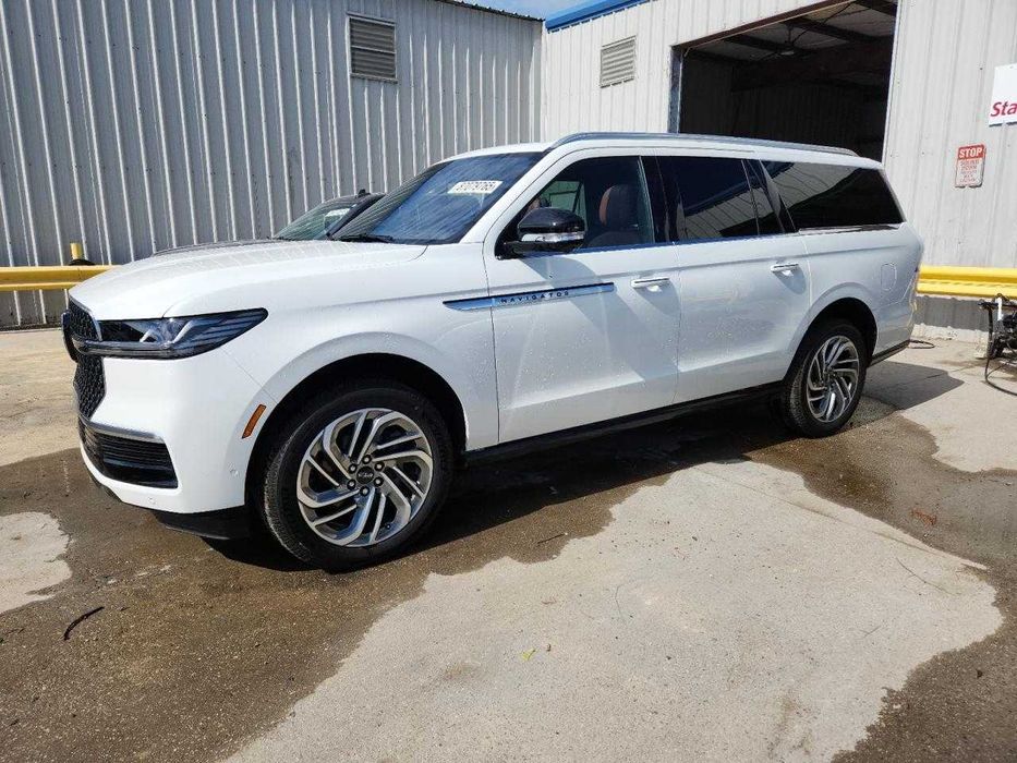 2025 Linkoln Navigator L Reserv З ПДВ