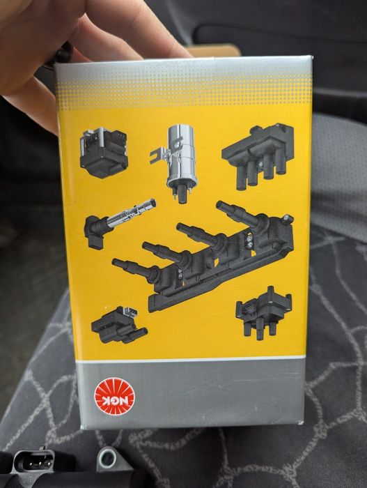 NGK Котушка запалювання 48142