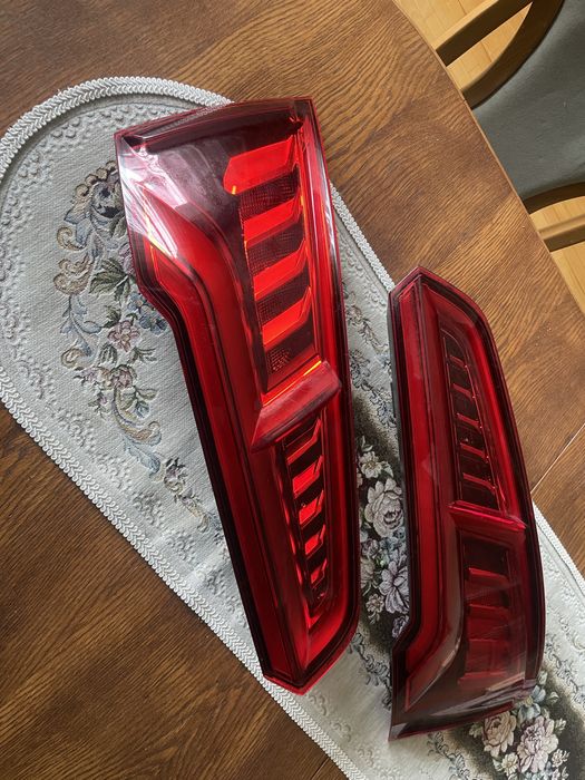 Задні стопи (ліхтарі) Audi Q5 80a USA