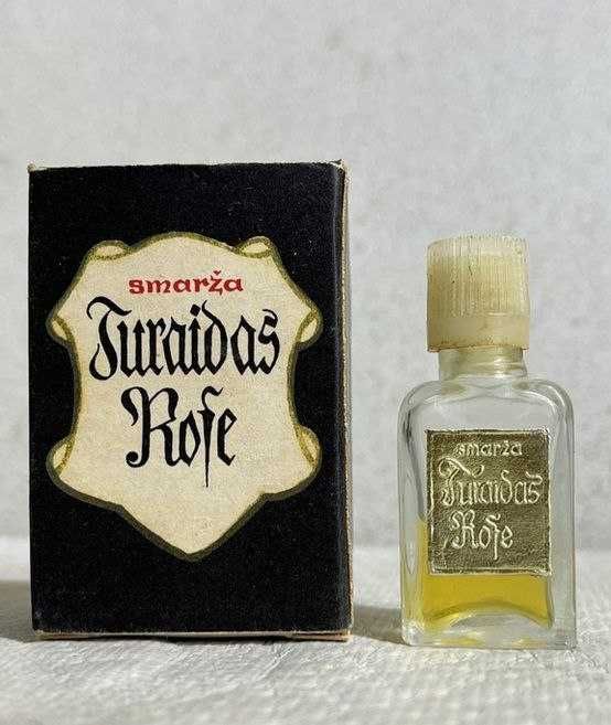 Духи женские Дзинтарс из СССР