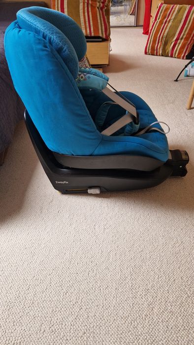 Fotelik Maxi-cosi 2way pearl z bazą isofix