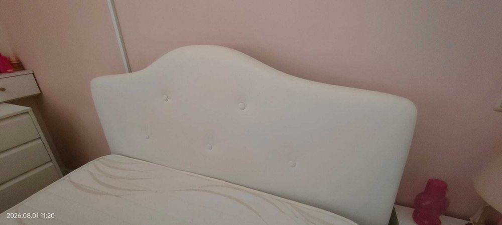 Conjunto de quarto juvenil branco – cama + colchão + móveis