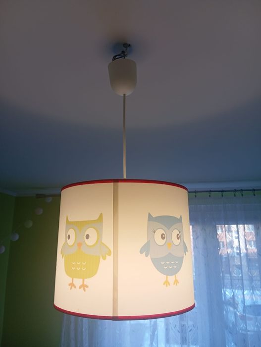 Lampa do pokoju dziecięcego.