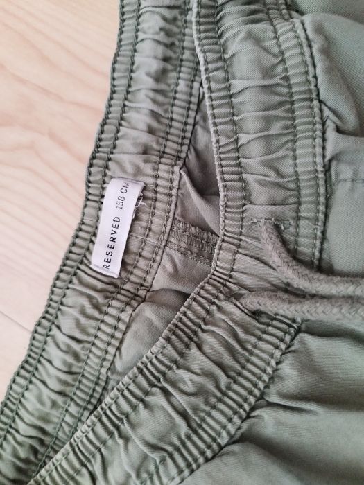 Reserved Spodenki dla nastolatka 158