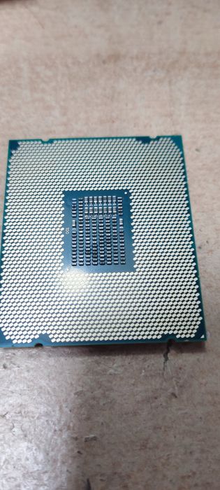 Intel Core i9 7900X
