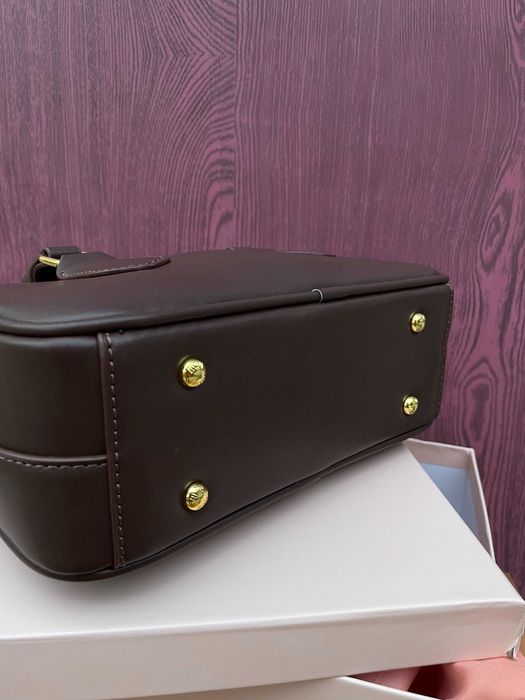 Mala Miu Miu Castenha Escura