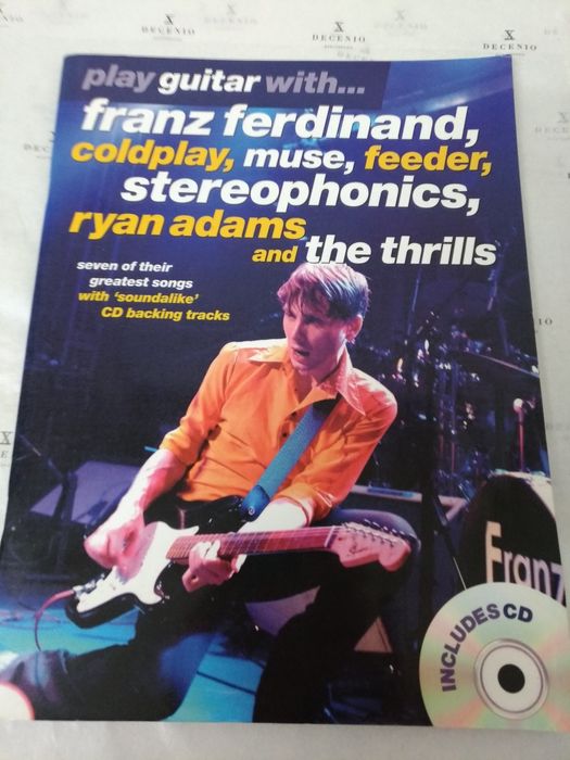 Livro: Play Guitar with: Franz Ferdinand, Cold Play, Muse, Feeder...