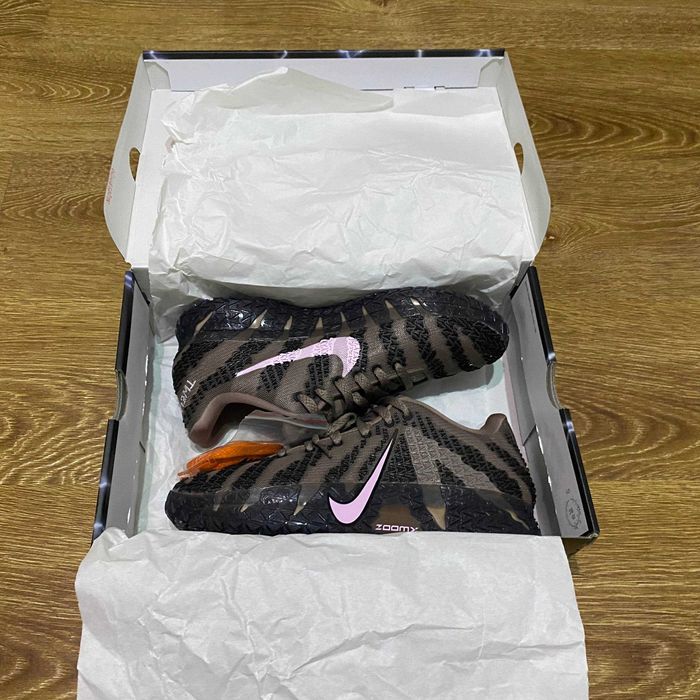 Баскетбольні оригінальні кросівки Nike Ja Morant 3  Showstopper