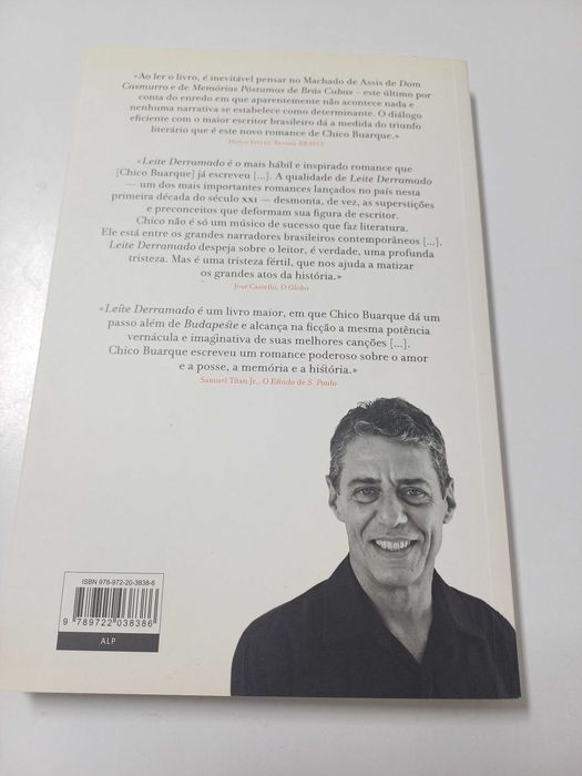 Chico Buarque - Leite derramado