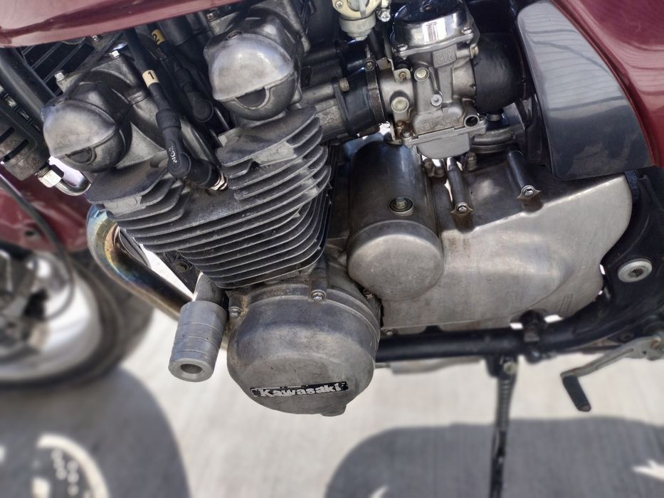 Терміново!!Kawasaki ZR 750 2002 рік