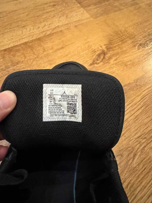 AIR JORDAN 1 LOW all black r 44