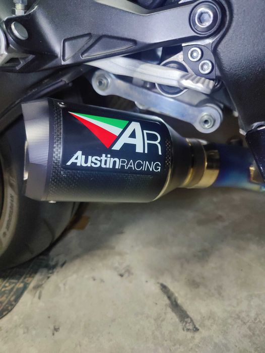 Escape Austin Racing GP3 - Yamaha R1/MT-10 (2015+)