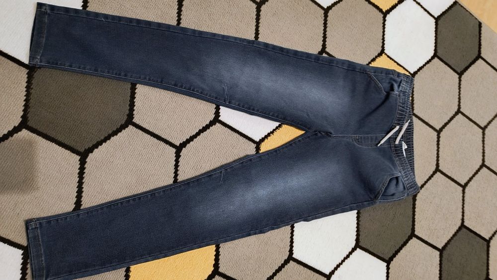 Spodnie dżinsowe chłopięce