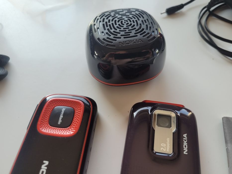Muzyczny zestaw 2 x NOKIA 5130 + 5030c + Mini Speaker MD-9