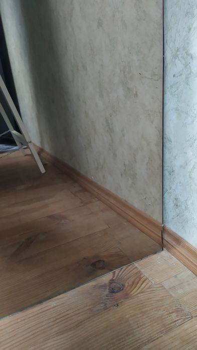 Зеркало .Бронзова не.