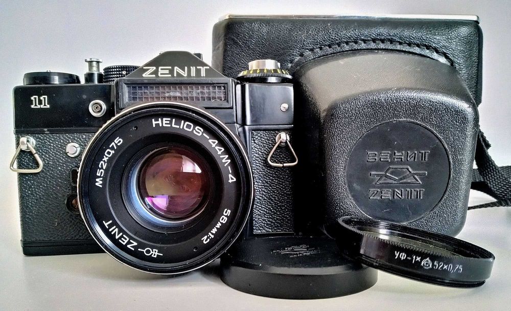 Дзеркальний фотоапарат Зеніт 11 з Helios - 44M - 4   2/58.