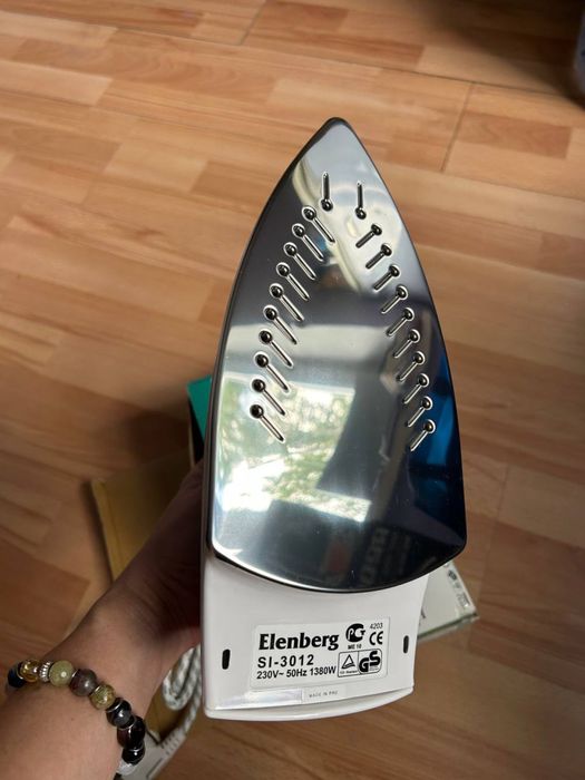 Утюг Elenberg , техника для дрма