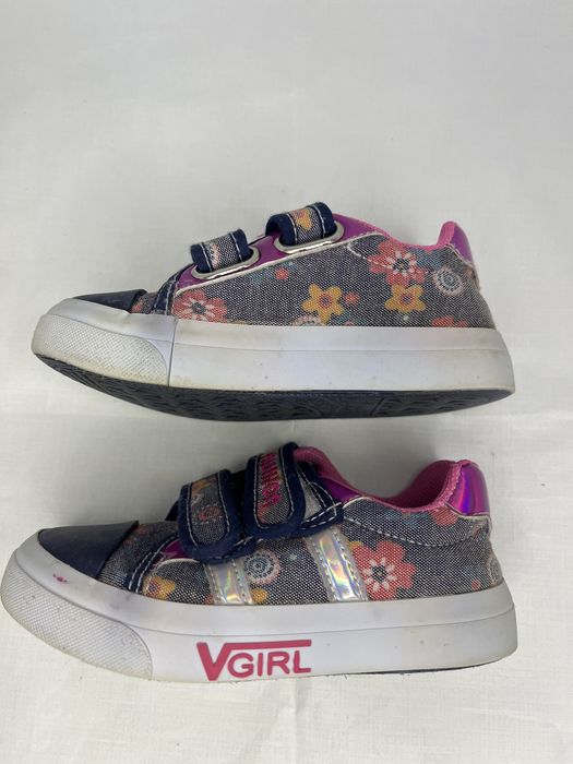 Кеди для дівчинки 23 розміру