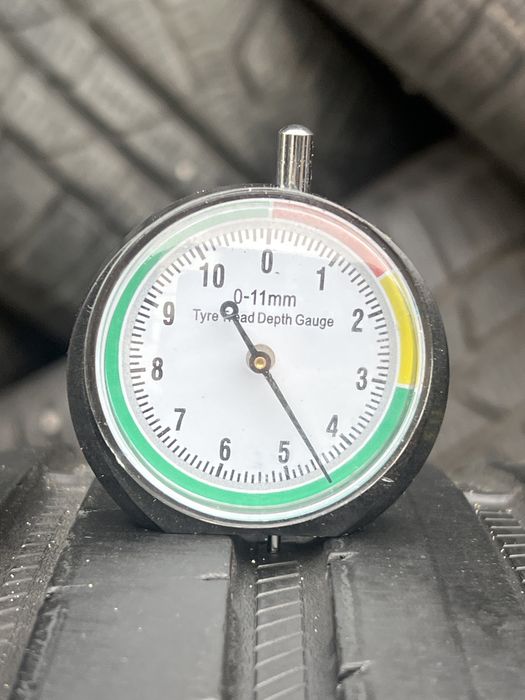 *Opona Goodyear 225/50/17 pojedynka