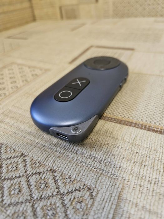 Rokid Station Android TV приставка для AR/XR окулярів та мультимедіа