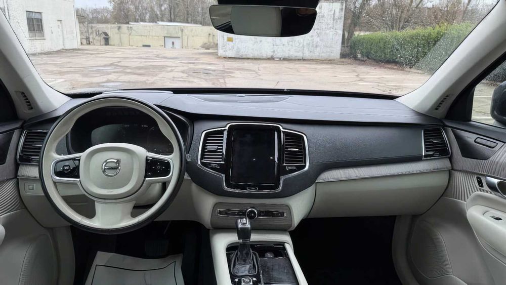 Volvo XC90 T6 Inscription 7-Passenger      2022