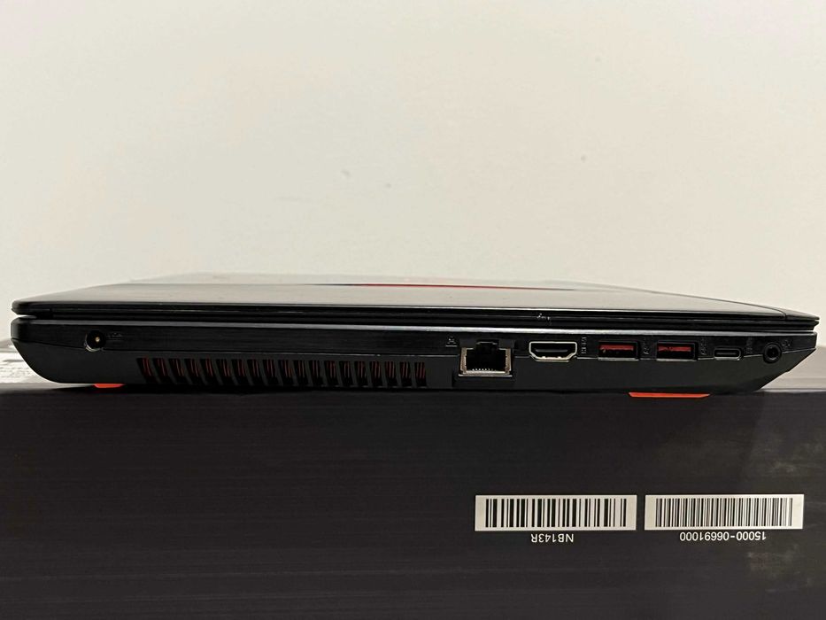Laptop gamingowy ASUS ROG STRIX GL553V I5-7300HQ GTX 1050 4GB 256GB SSD + 1TB HDD Win 10