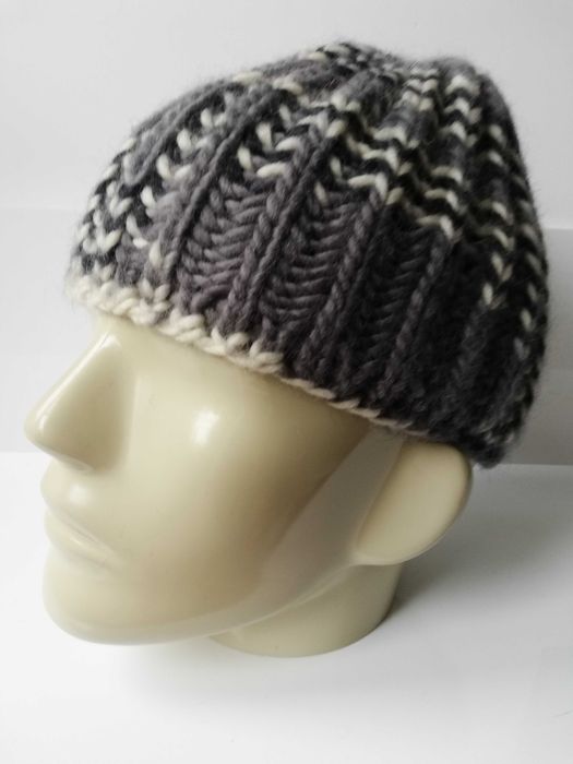 czapka męska hand made