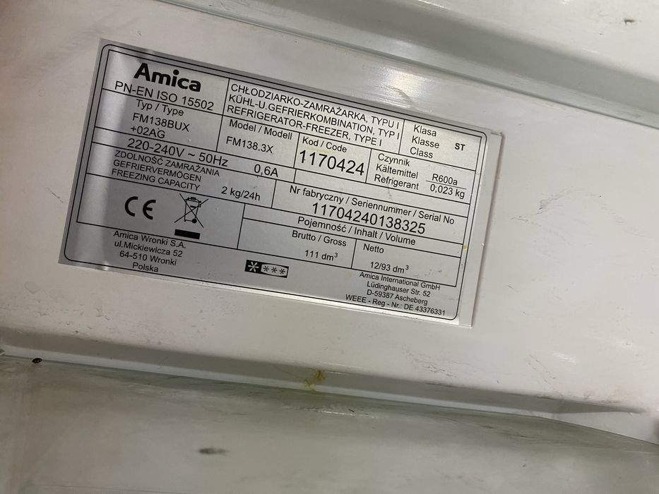 Lodowka AMICA mala