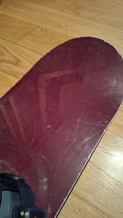 Używana deska snowboardowa Nitro 132 cm