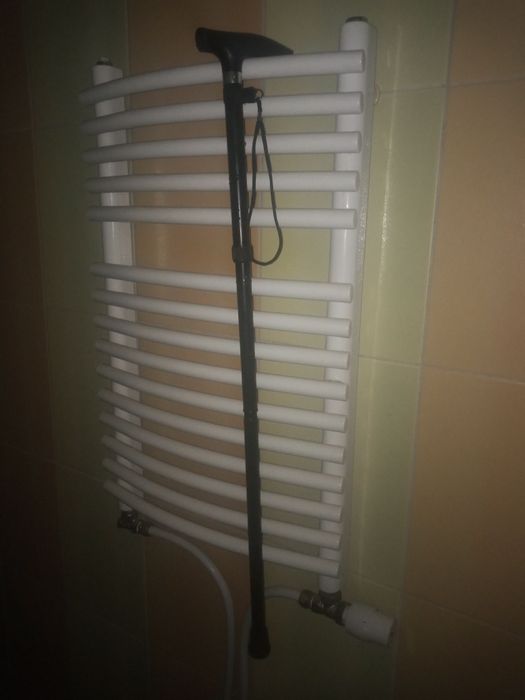 Sprzedam starą laskę składaną