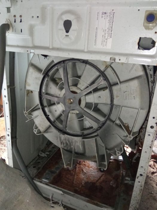 Пральна машина Siemens на деталі