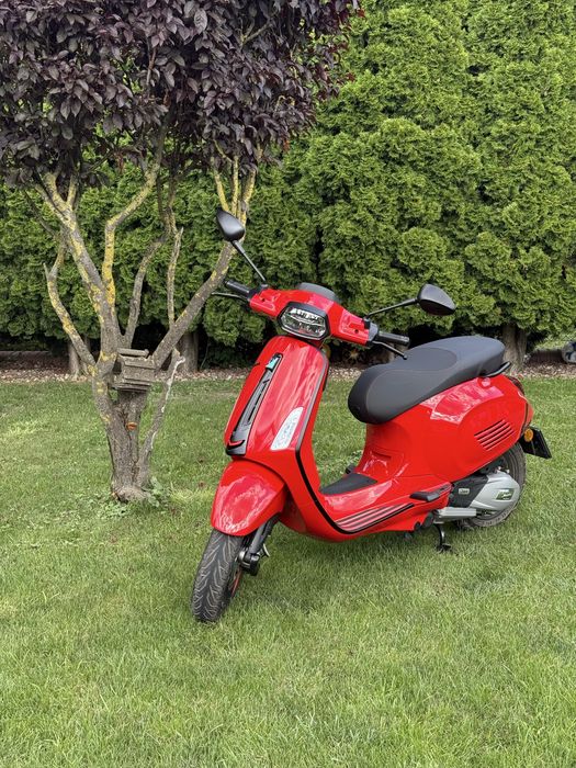VESPA SPRINT wynajem okolicznościowy
