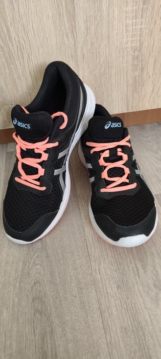 Новые Женские Кроссовки Asics