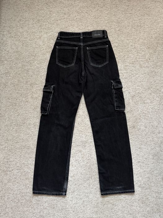 Czarne jeansy cargo