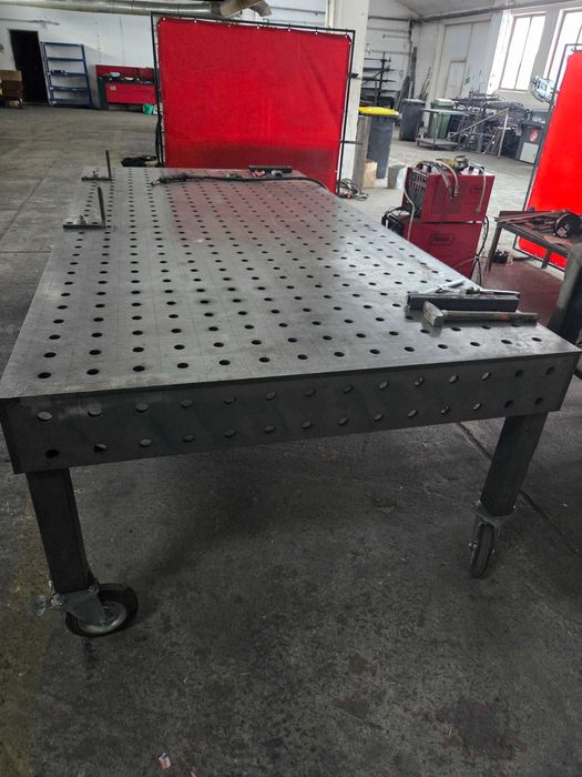 Stół spawalniczy 3x1.5 sys.28