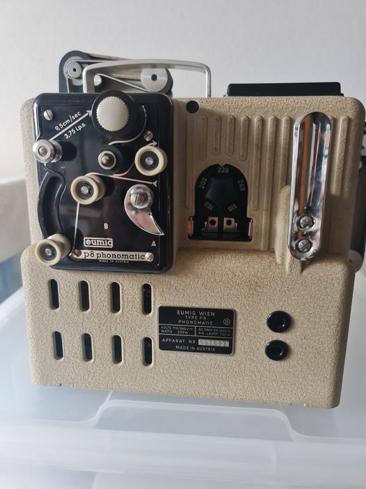 Projector Eumig P8 Phonomatic Antigo