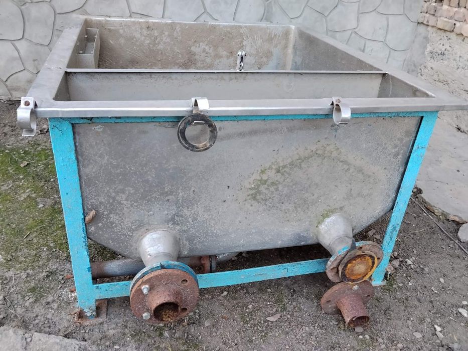 Чан з нержавійки