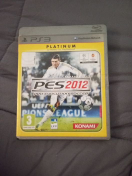 Jogo PES 2012 para PlayStation 3