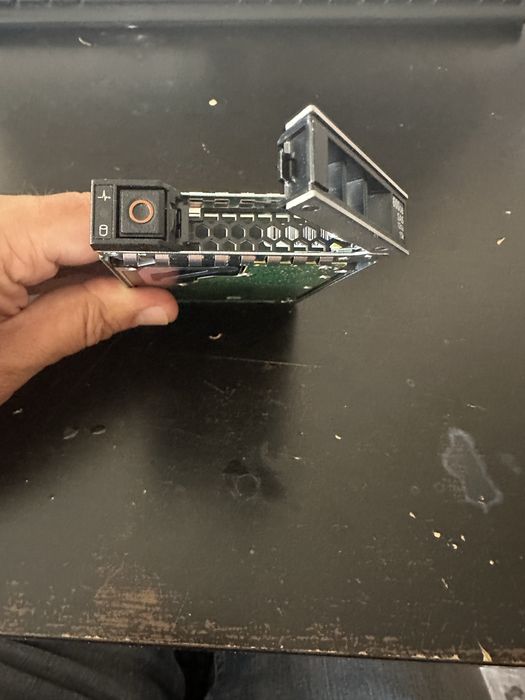 Disco Dell exos 15E900  SAS para servidor Dell