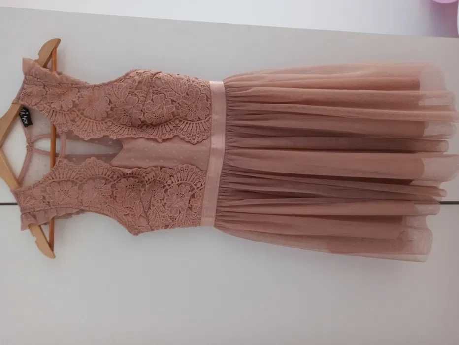 sukienka Lily Mcbee rozm.L