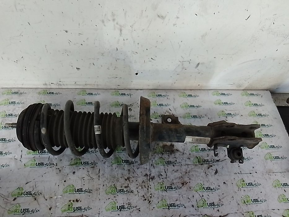 Suspensão frente esquerda OPEL Corsa D