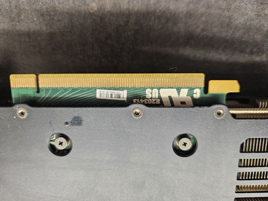 Karta graficzna  Geforce  RTX 3060 Ti