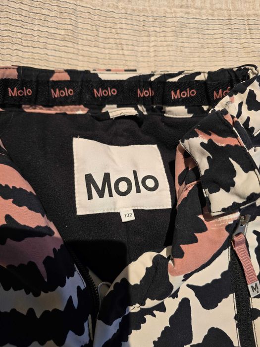 Komplet narciarski dla dziecka - kurtka 116, spodnie 122, rękawiczki