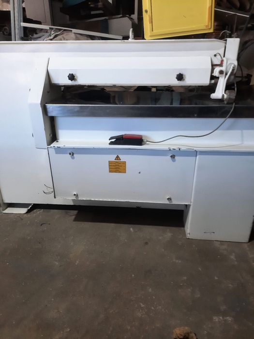 Maquina de cozer folha Kupper 1150