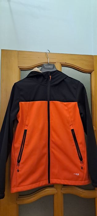 Курточка для подростка