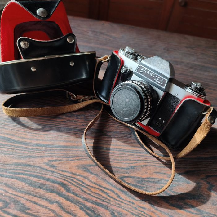 Máquina fotográfica Paktica Nova I