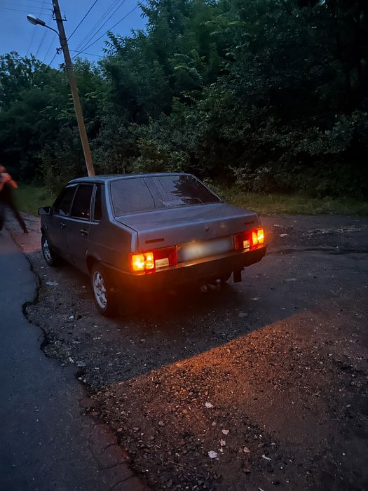 ВАЗ 21099.