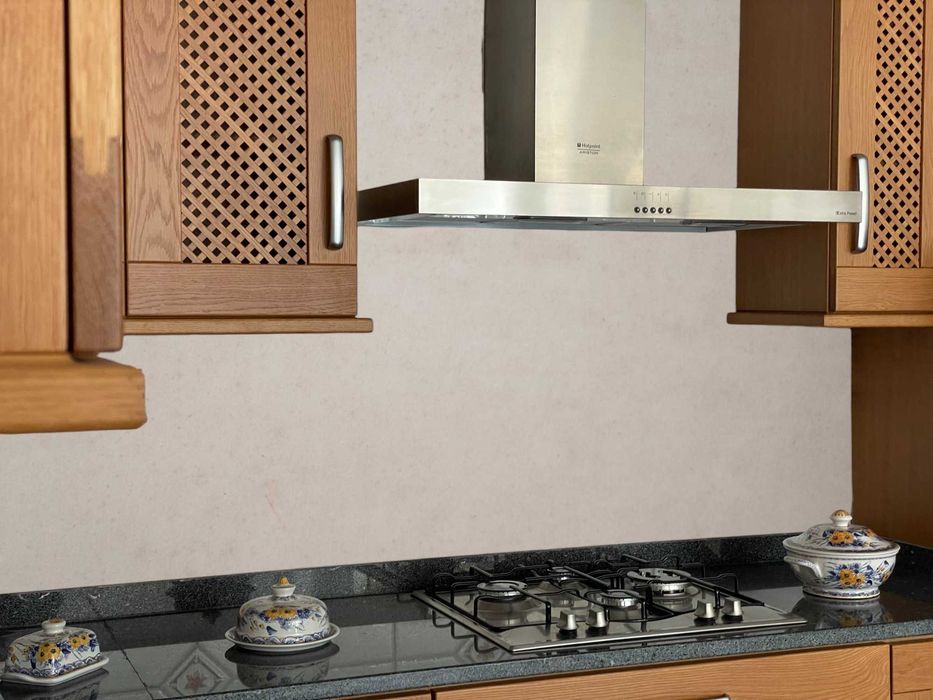 Cozinha em Carvalho- Nova