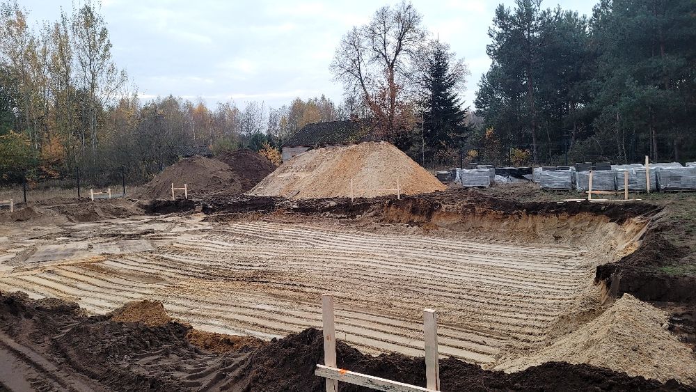 Usługi koparko-ładowarką, koparka, ładowarka