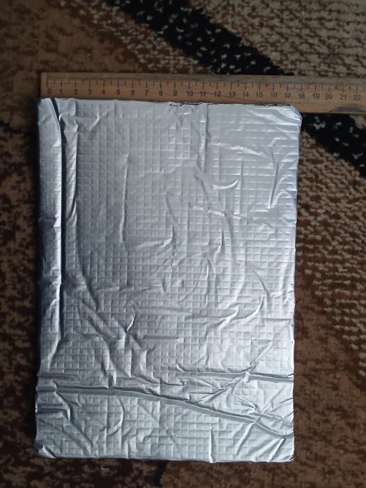 Шумка в атомобіль